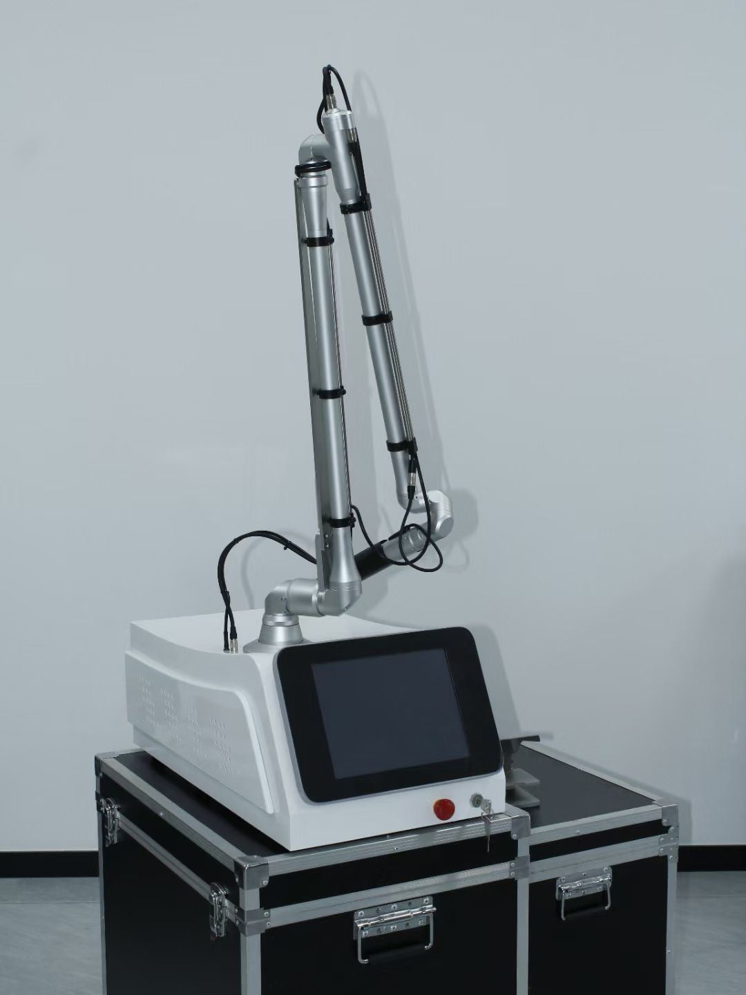 Portable Q Swith Yag laser machine for tattoos